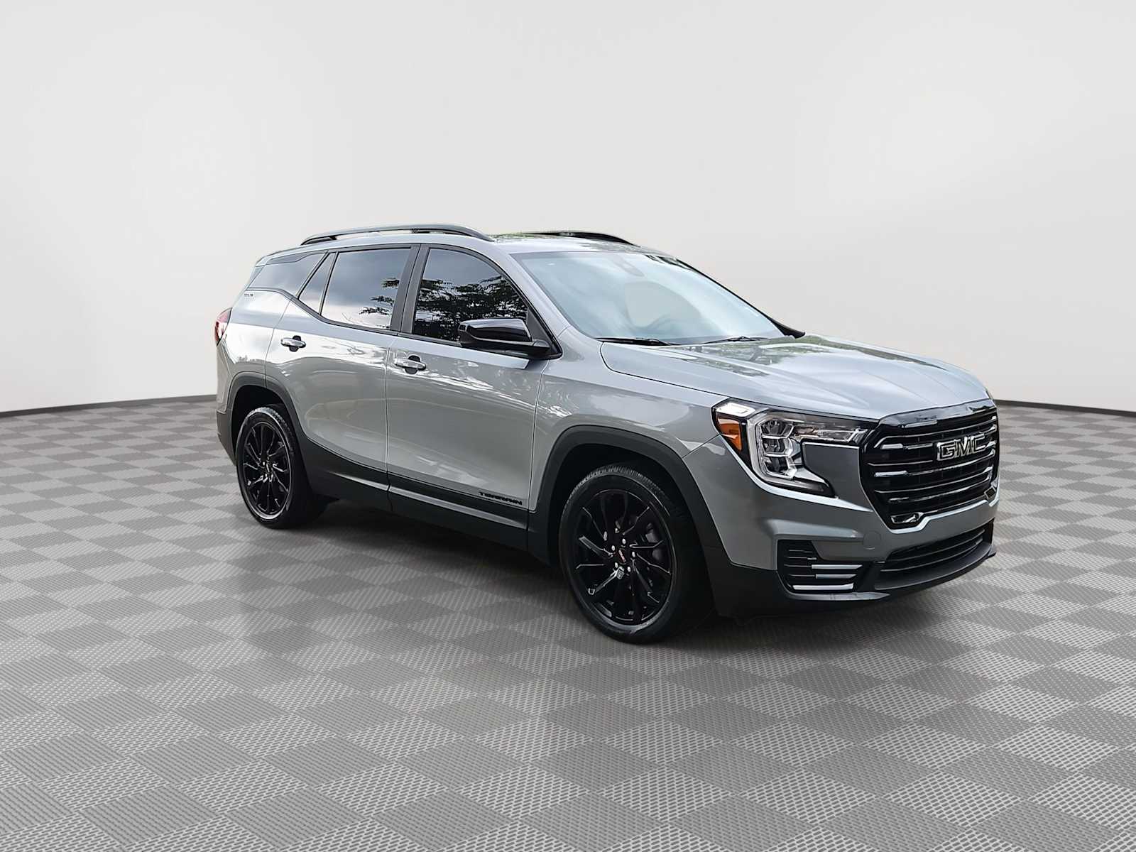 Thumbnail: 2023 GMC Terrain - 2