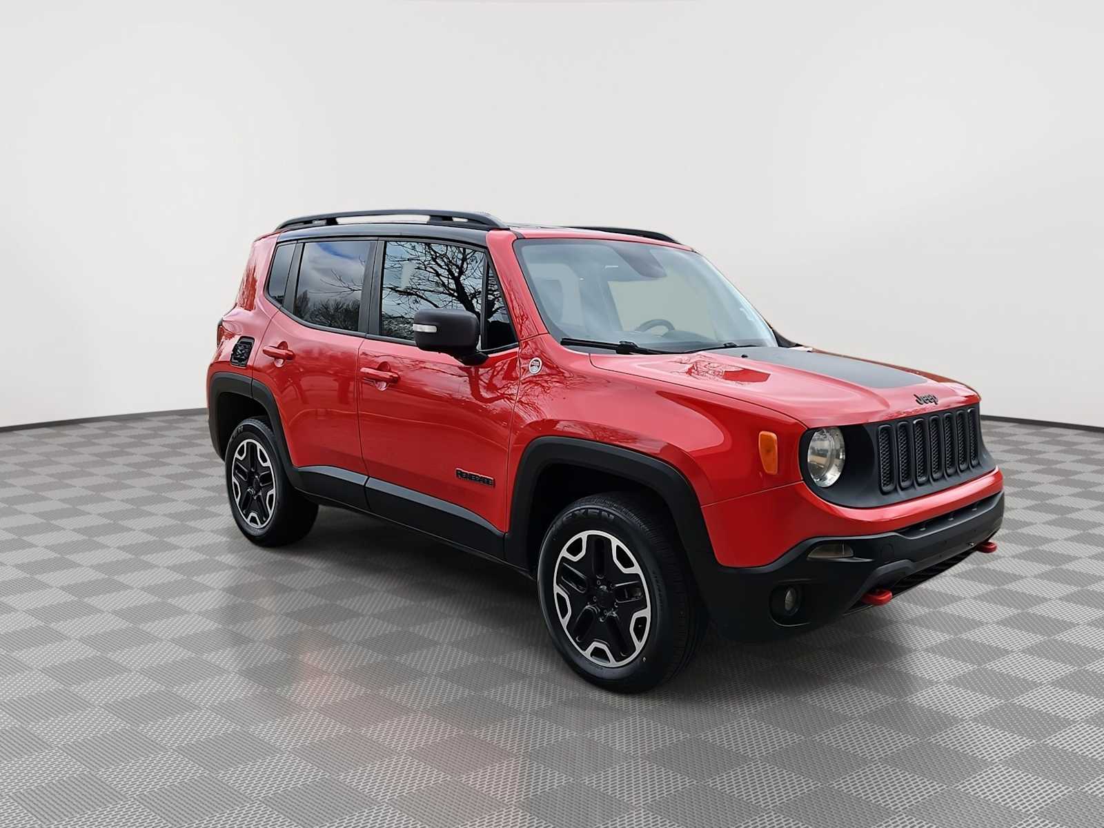 Thumbnail: 2015 Jeep Renegade - 2
