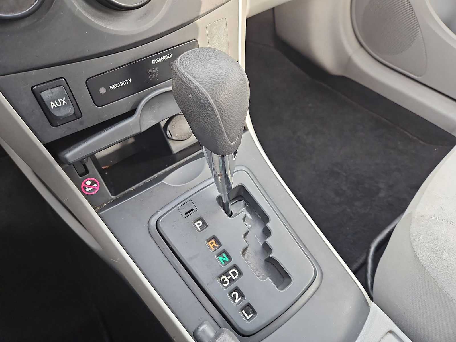 Thumbnail: 2009 Toyota Corolla - 28