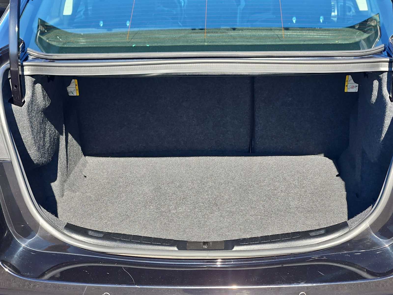 Thumbnail: 2020 Ford Fusion - 33