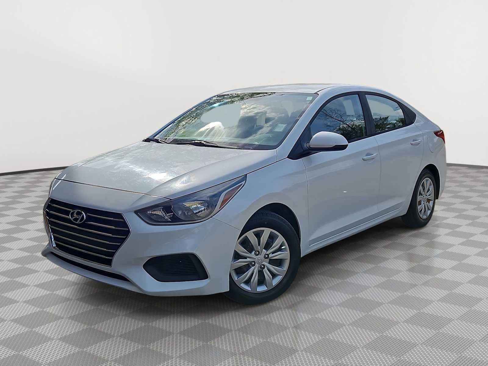 Thumbnail: 2020 Hyundai Accent - 1