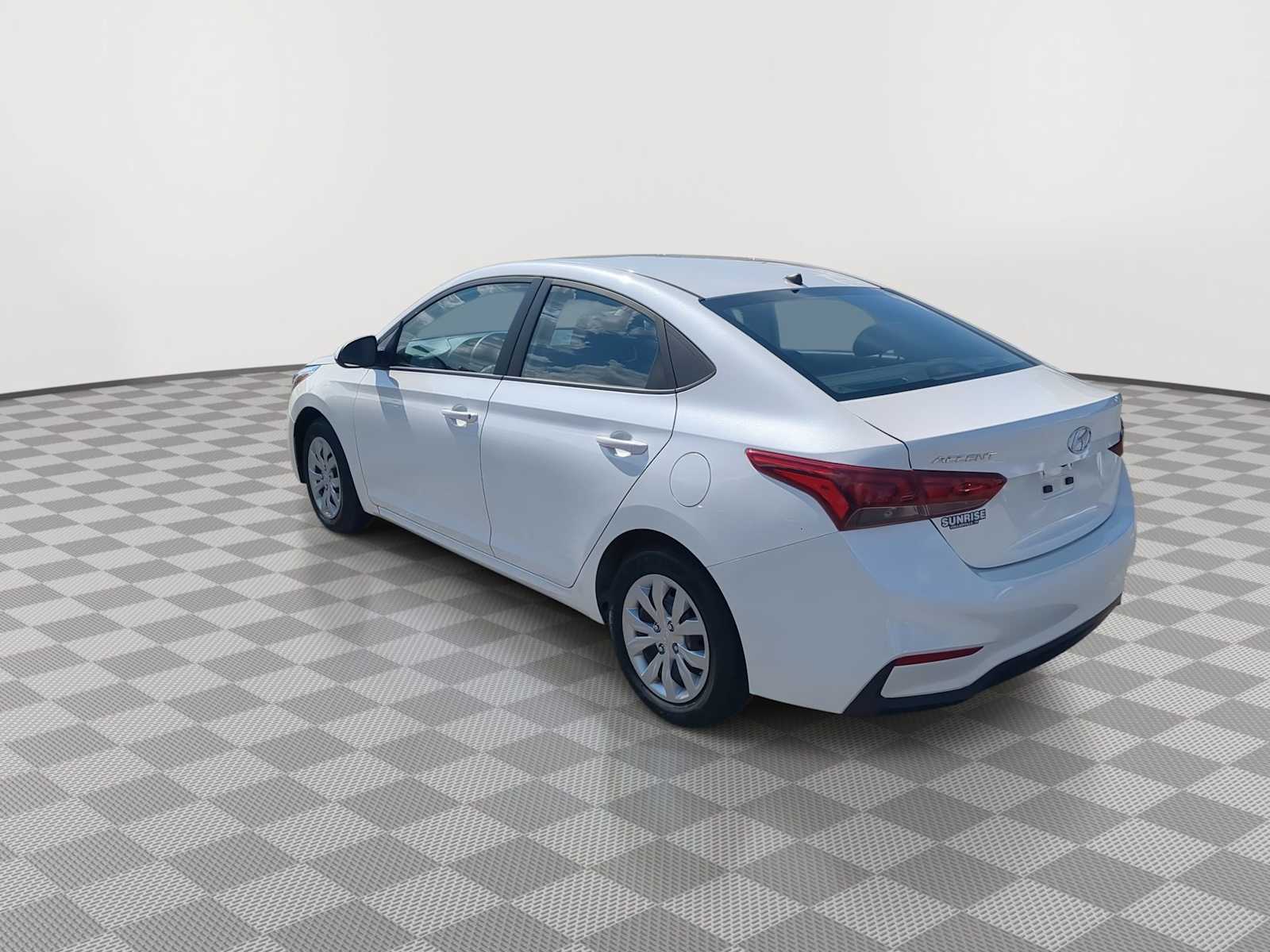 Thumbnail: 2022 Hyundai Accent - 6