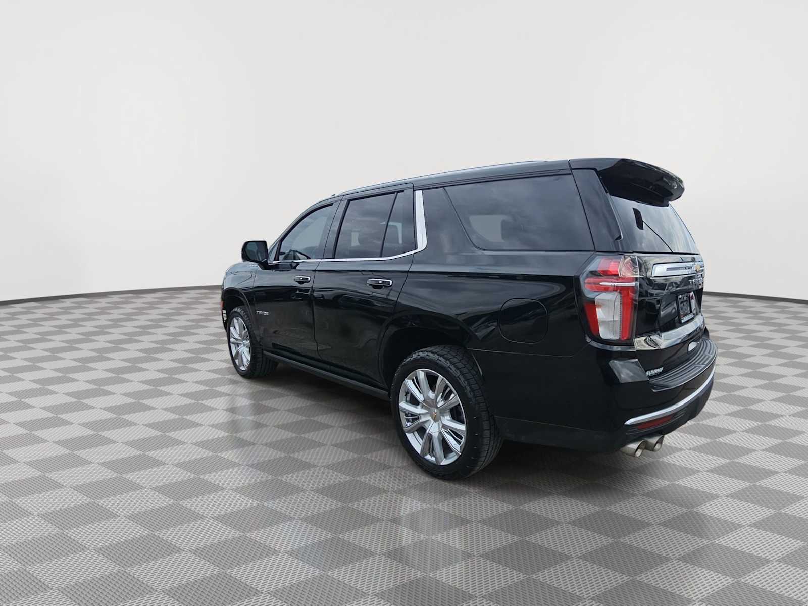 Thumbnail: 2021 Chevrolet Tahoe - 6