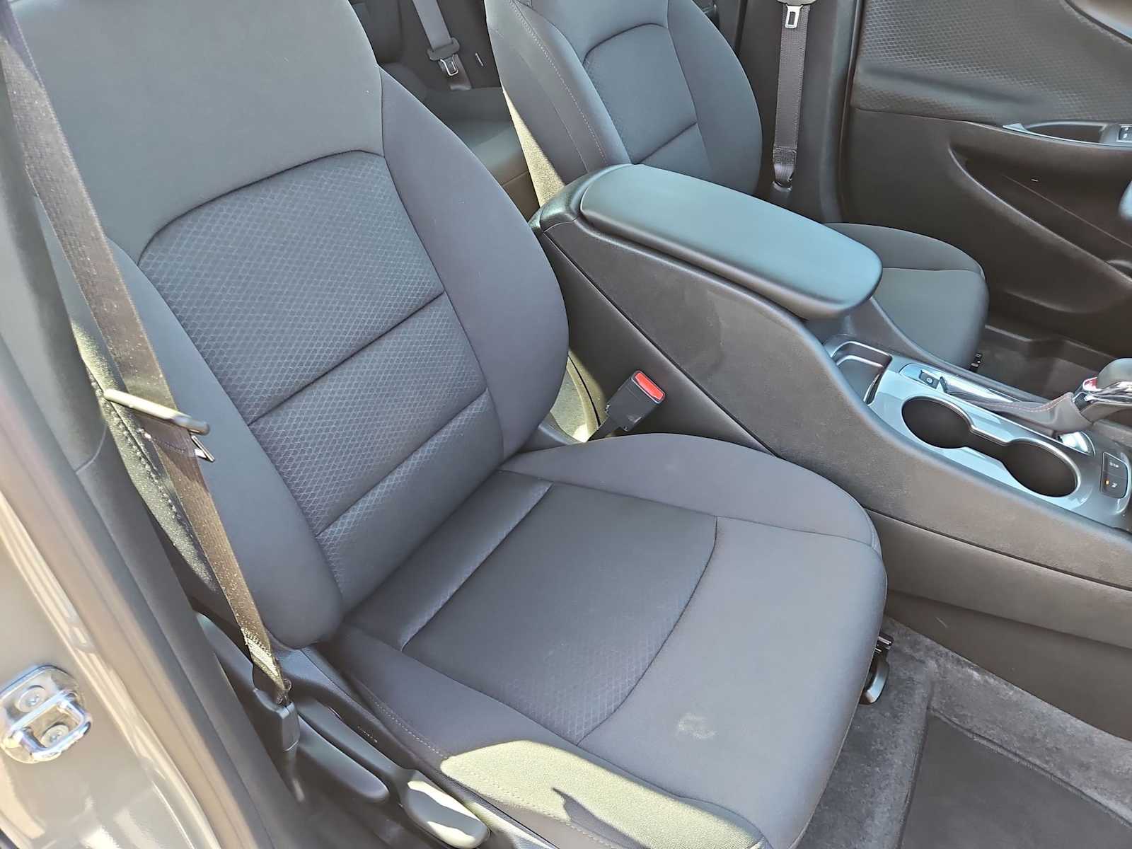 Thumbnail: 2024 Chevrolet Malibu - 22