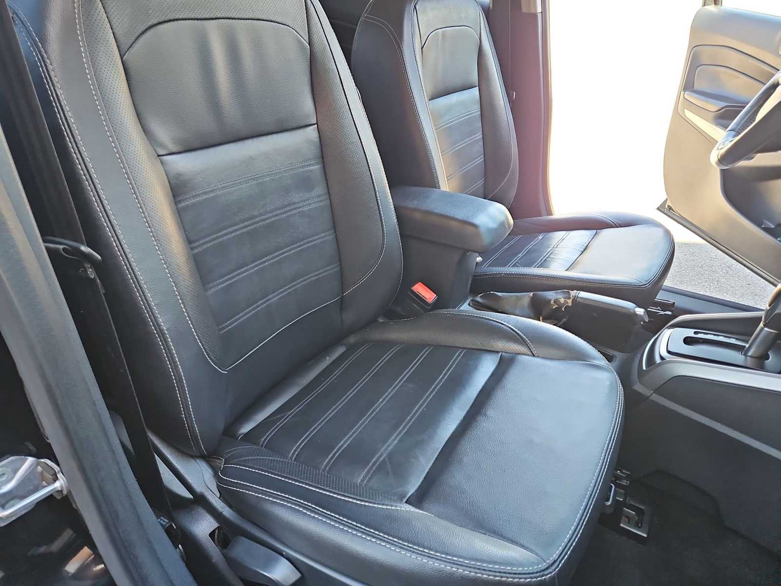 Thumbnail: 2019 Ford EcoSport - 23