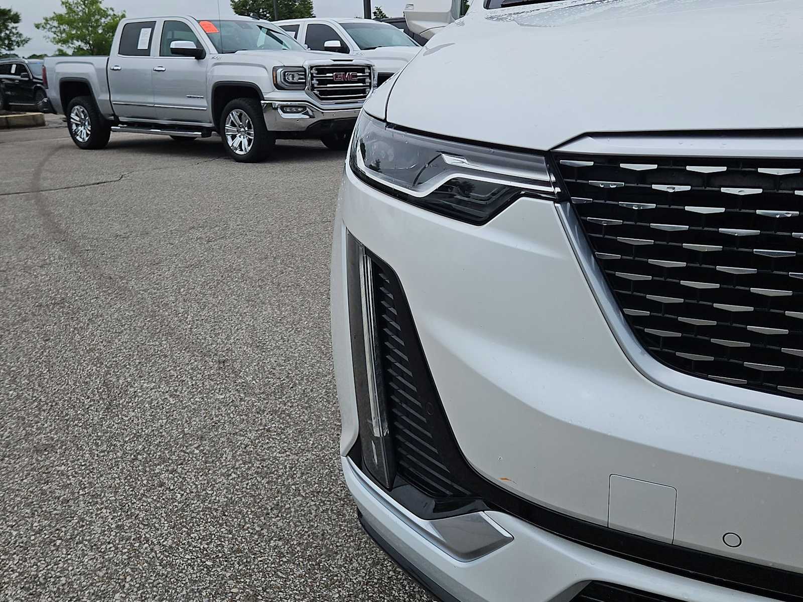 Thumbnail: 2020 Cadillac XT6 - 11