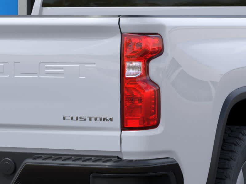 2025 Chevrolet Silverado 2500 Custom 11