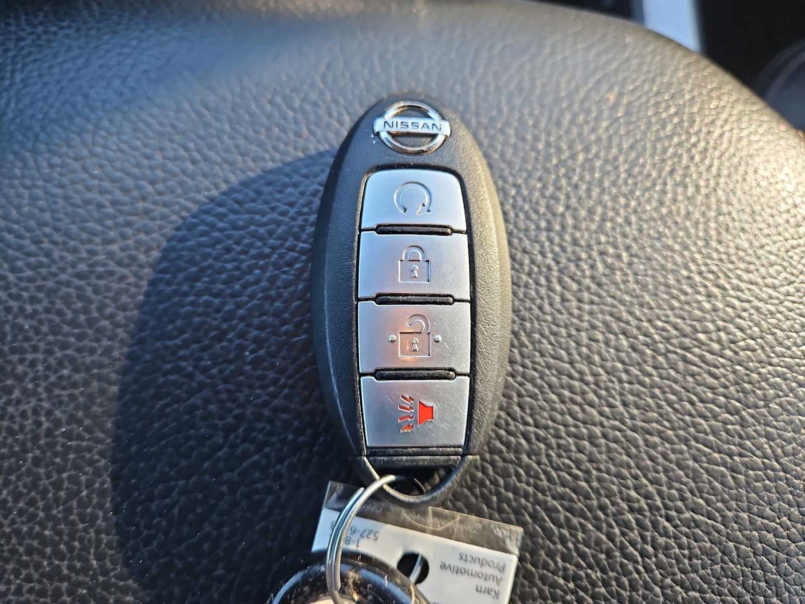 Thumbnail: 2017 Nissan Titan - 35