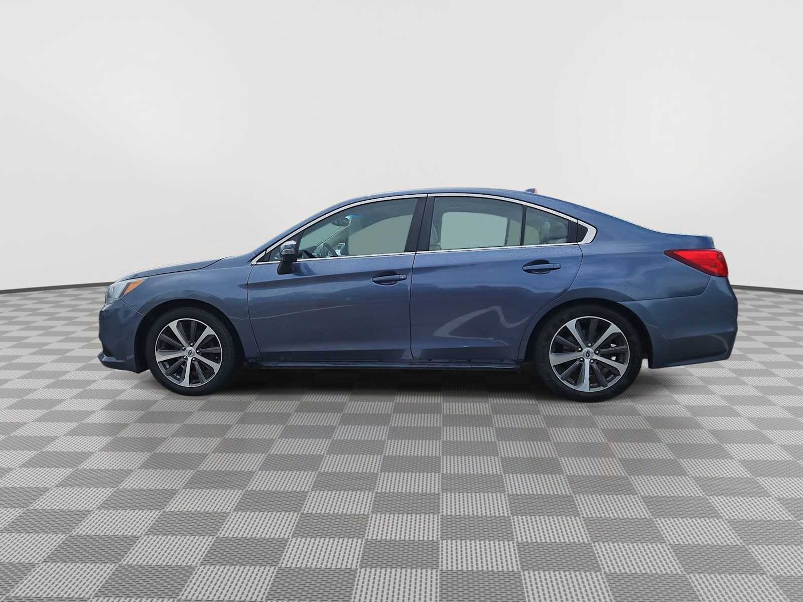 Thumbnail: 2017 Subaru Legacy - 5
