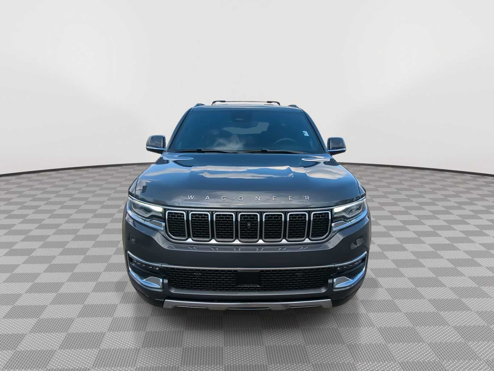 Thumbnail: 2022 Jeep Wagoneer - 3