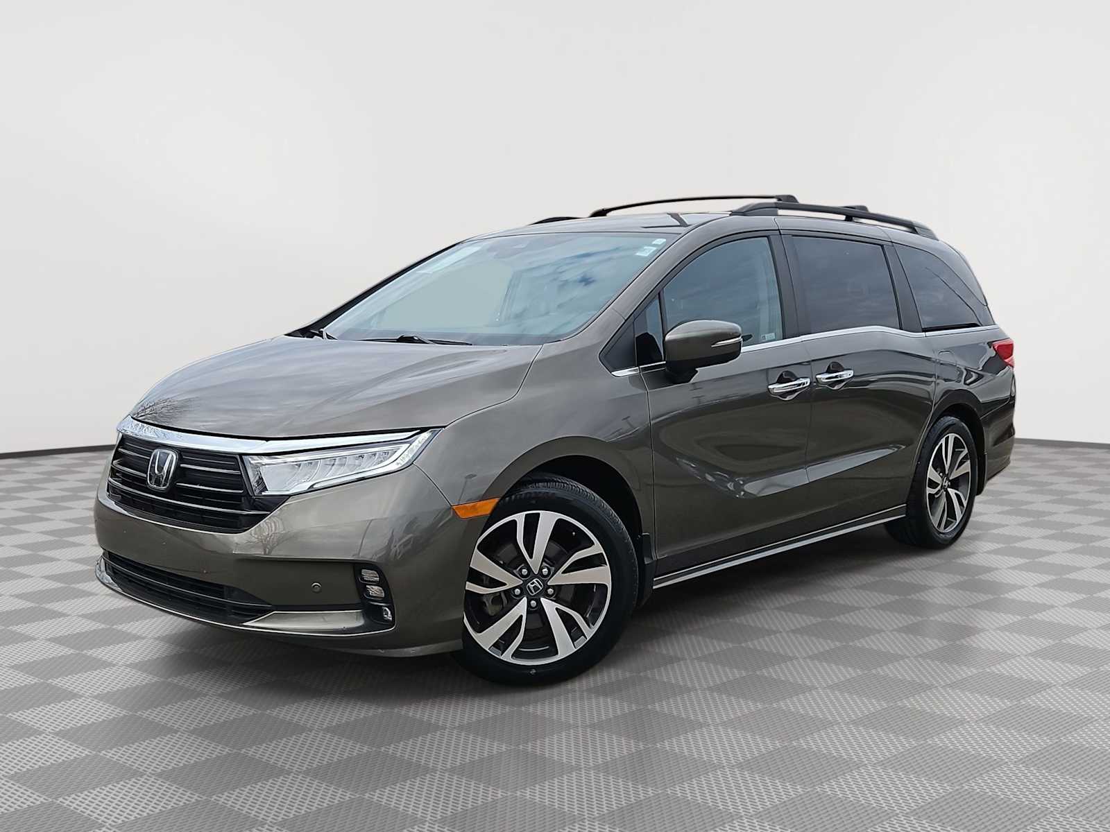 Thumbnail: 2022 Honda Odyssey - 1
