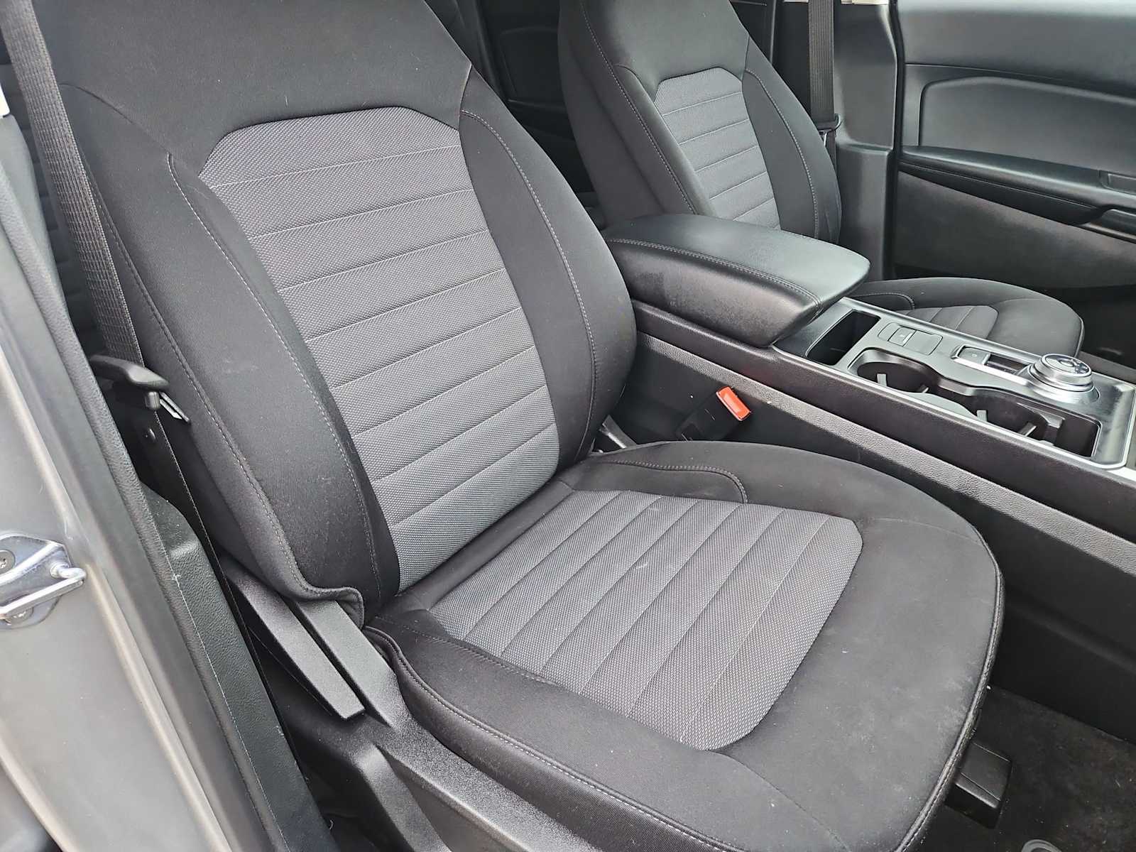 Thumbnail: 2023 Ford Edge - 21