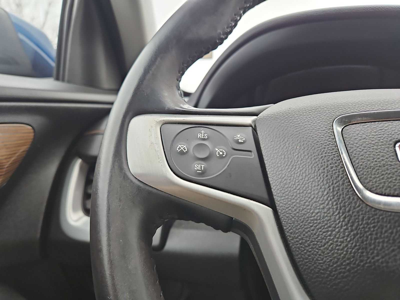 Thumbnail: 2020 GMC Terrain - 23