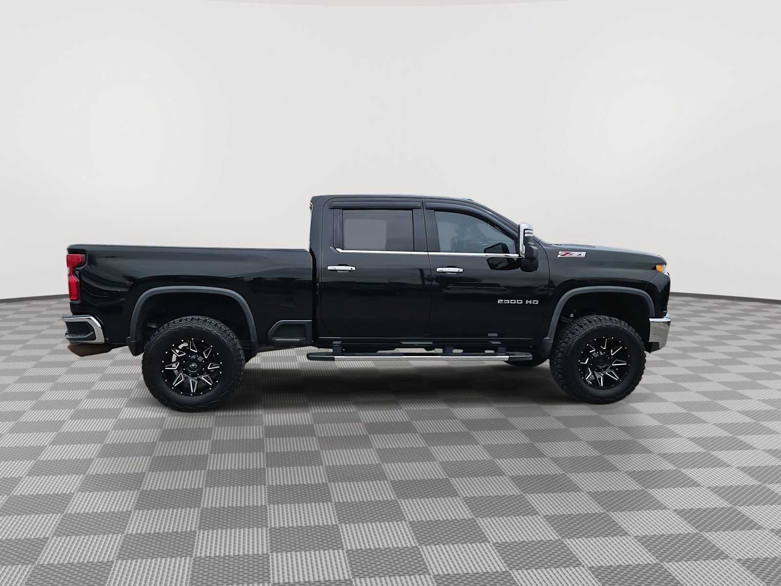 Thumbnail: 2020 Chevrolet Silverado 2500 - 9