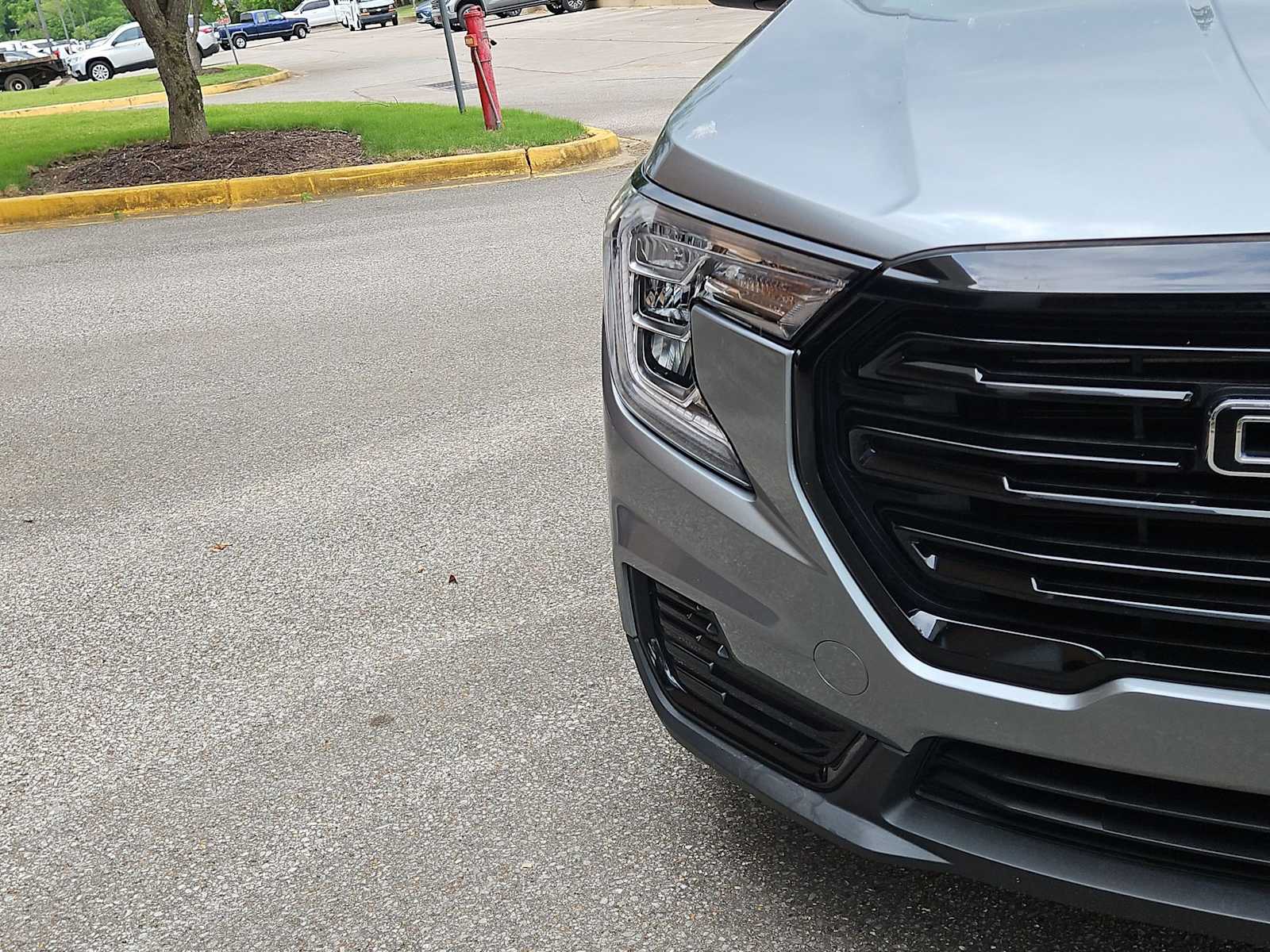 Thumbnail: 2023 GMC Terrain - 11