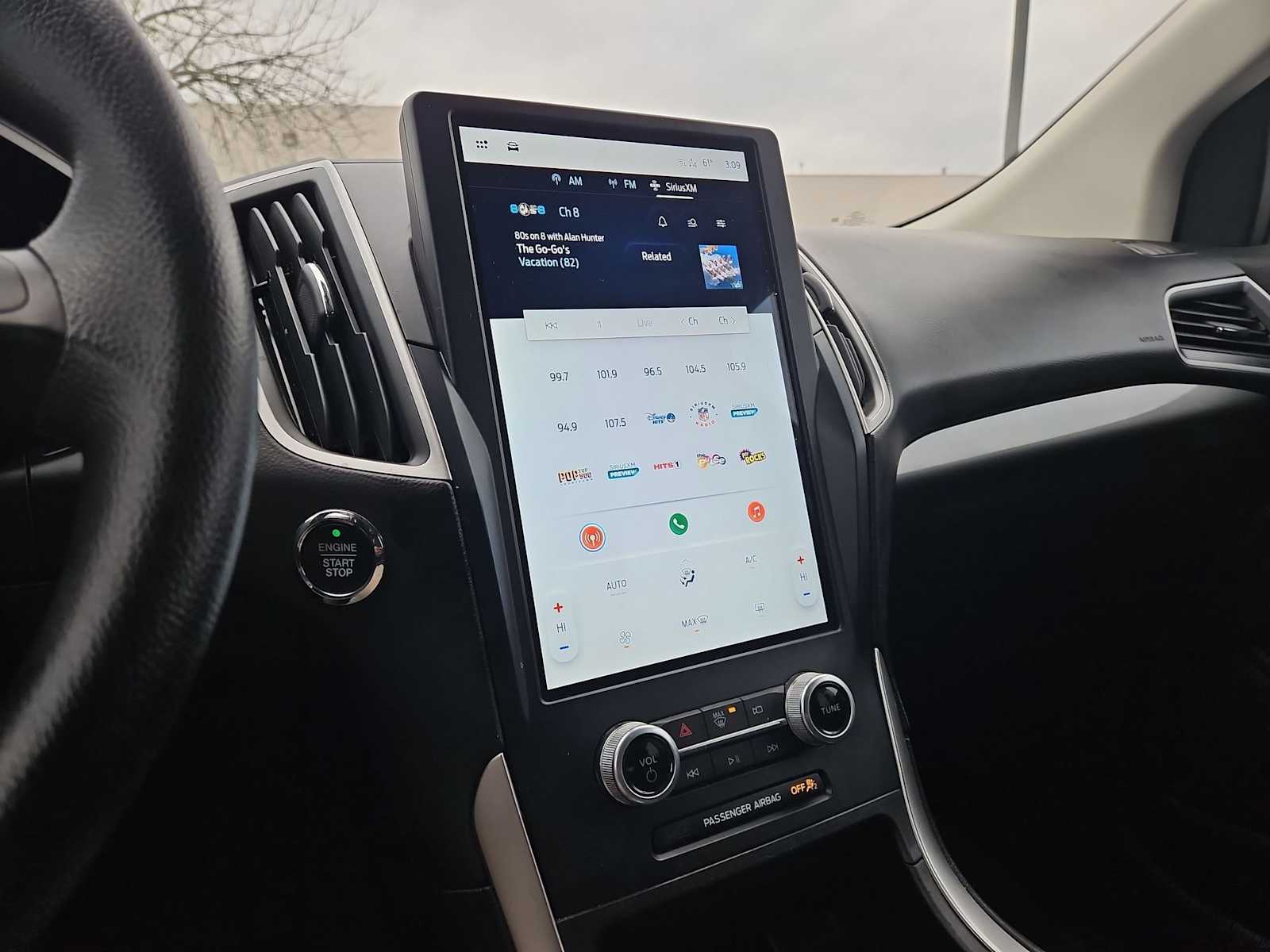 Thumbnail: 2023 Ford Edge - 27