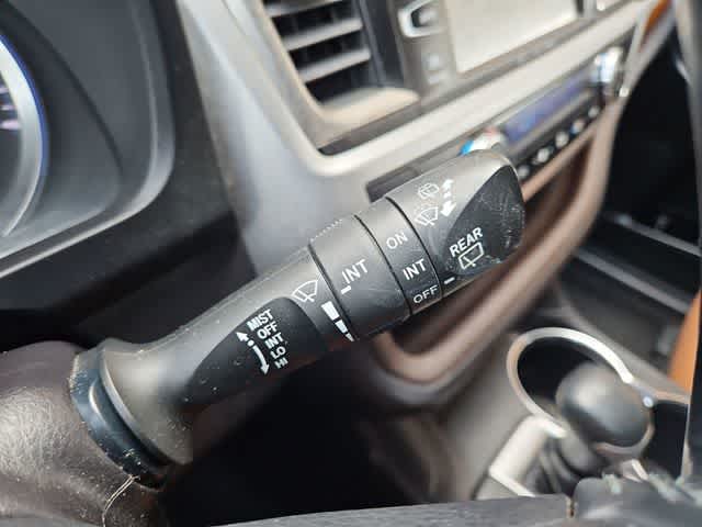 Thumbnail: 2018 Toyota Highlander - 42