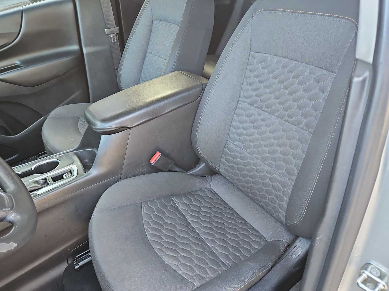 Thumbnail: 2018 Chevrolet Equinox - 20