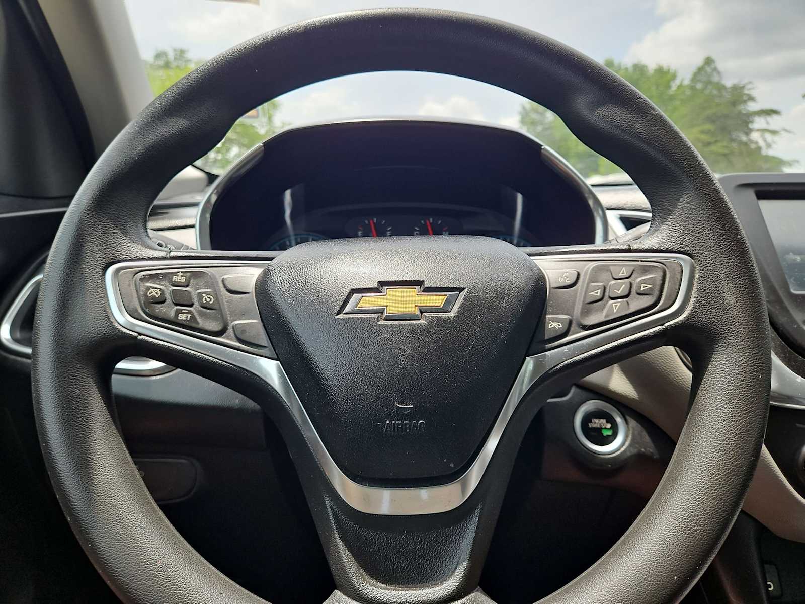 Thumbnail: 2018 Chevrolet Equinox - 22