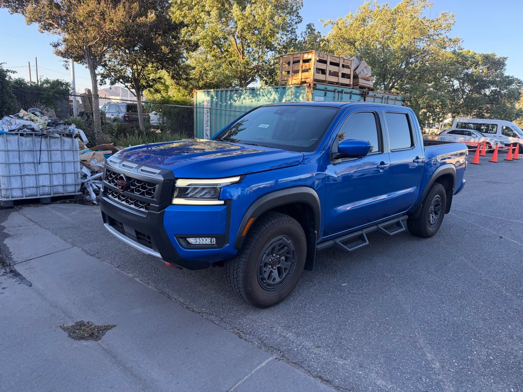 2025 Nissan Frontier