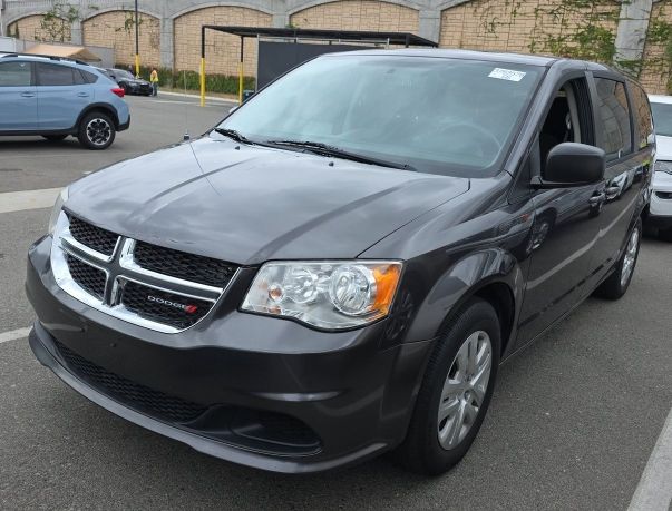 2018 Dodge Grand Caravan SE's photo