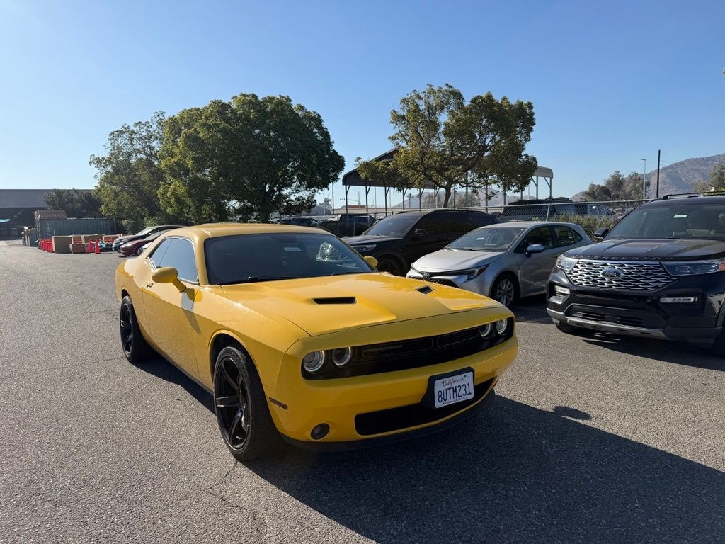 Certified 2018 Dodge Challenger SXT Coupe