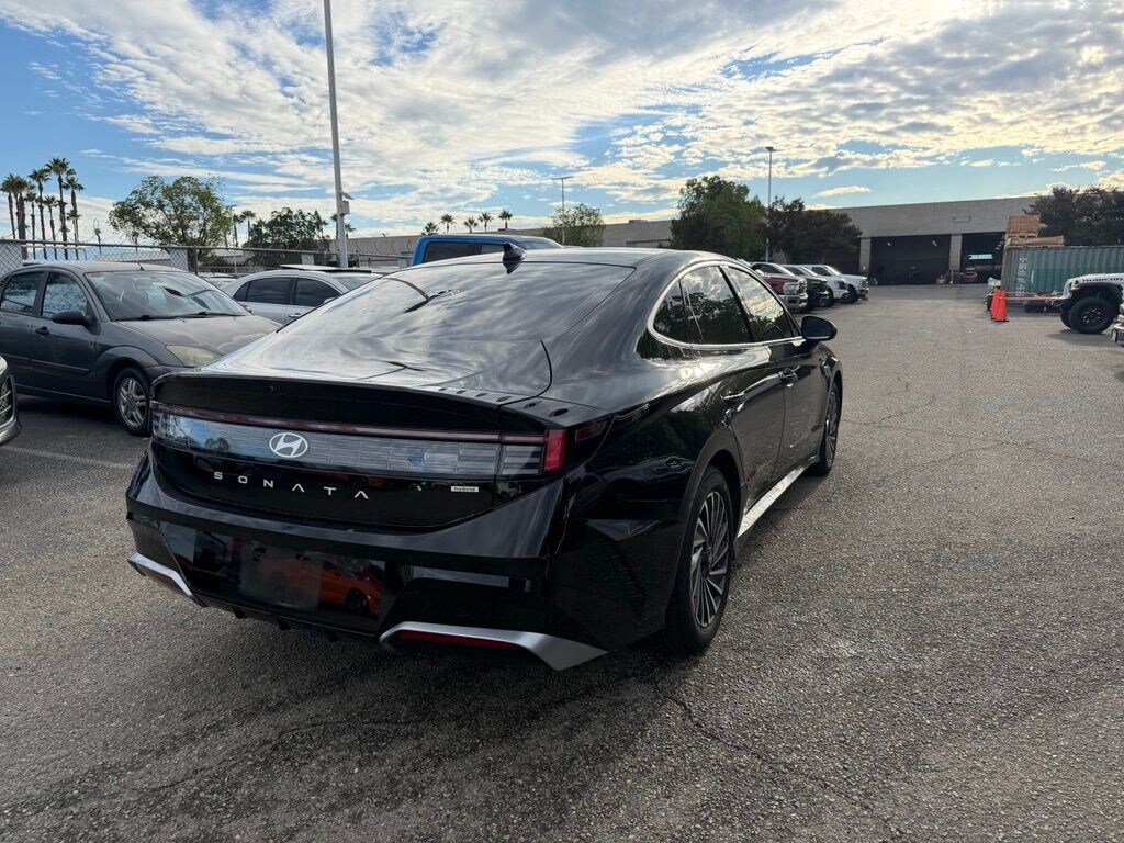 Used 2025 Hyundai