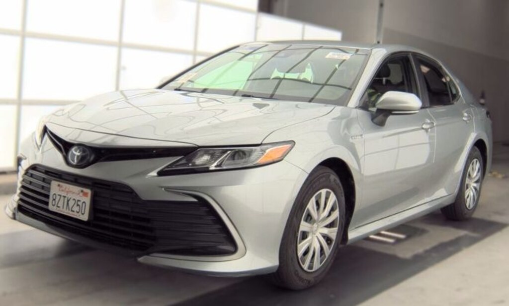 Used 2021 Toyota Camry Hybrid LE Sedan