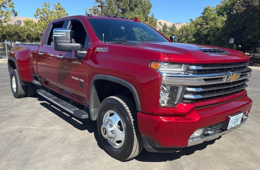 Used 2022 Chevrolet Silverado 3500 HD High Country Truck Crew Cab