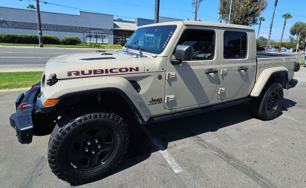 2020 Jeep Gladiator Rubicon — photo 1 of 7