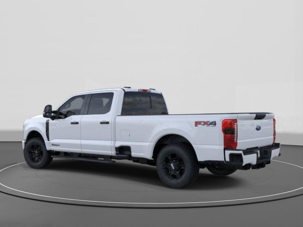 New 2026 Ford F-350 Truck Crew Cab