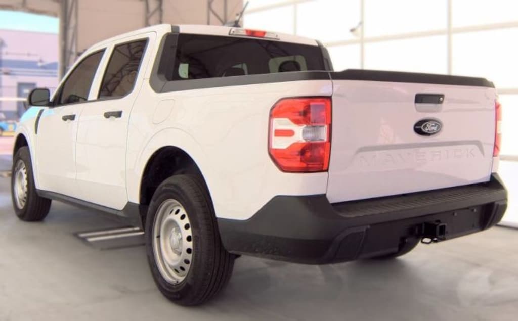 Used 2025 Ford Maverick XL Truck SuperCrew