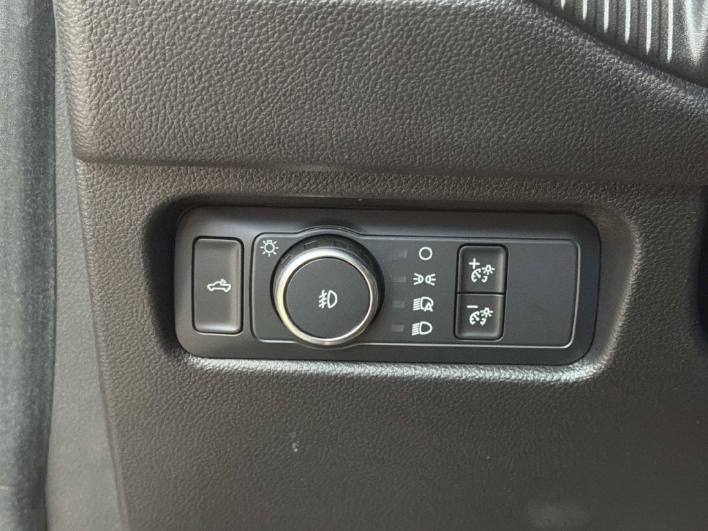 2025 Ford Ranger Raptor - Photo 16