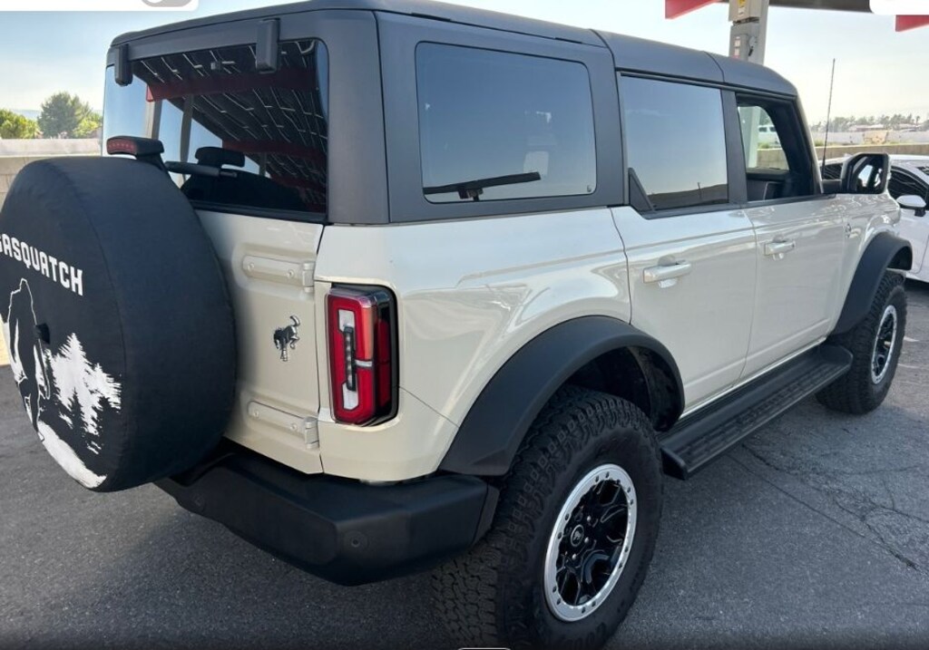 Used 2025 Ford Bronco Outer Banks SUV