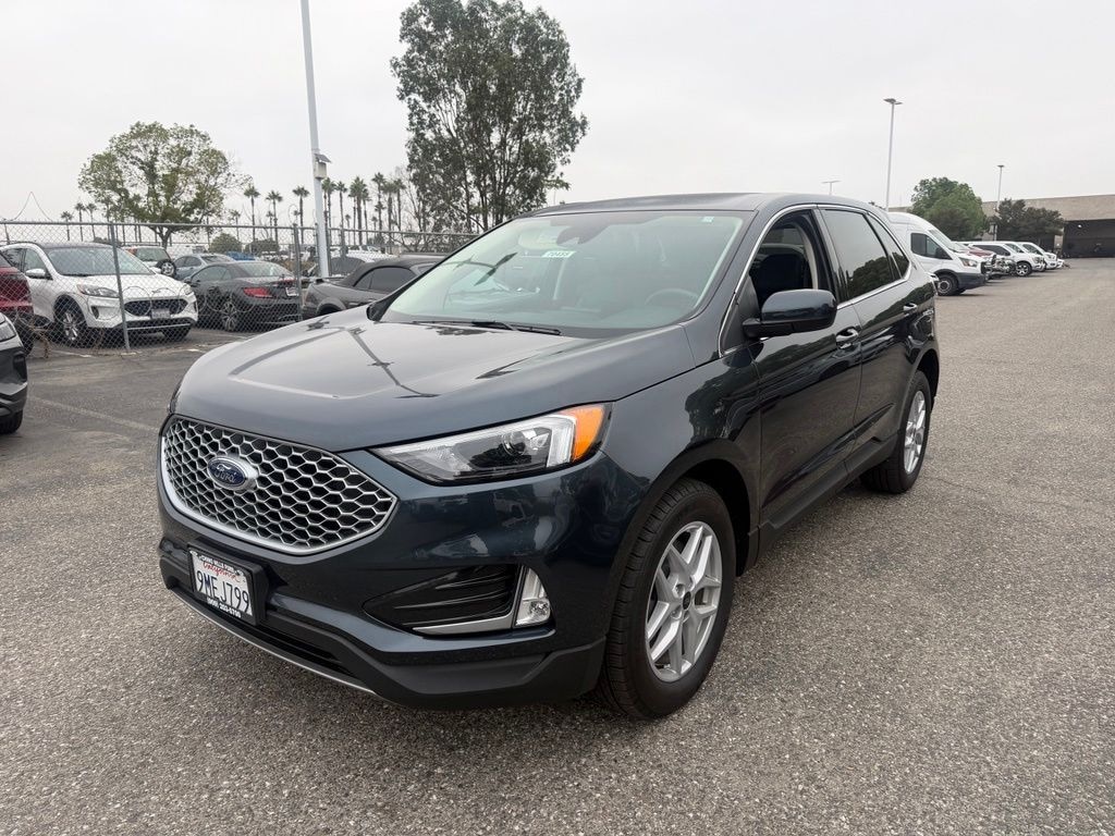Certified 2024 Ford Edge SUV