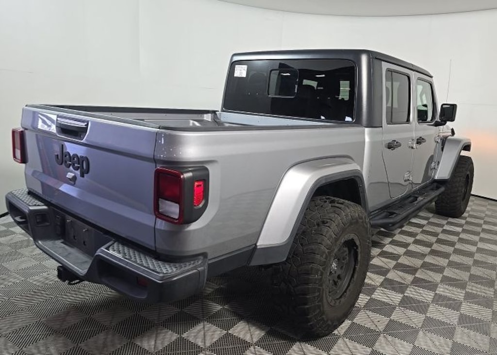 Used 2021 Jeep Gladiator Sport Truck Crew Cab
