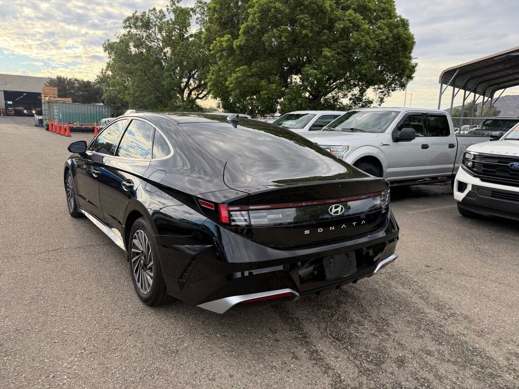 Used 2025 Hyundai