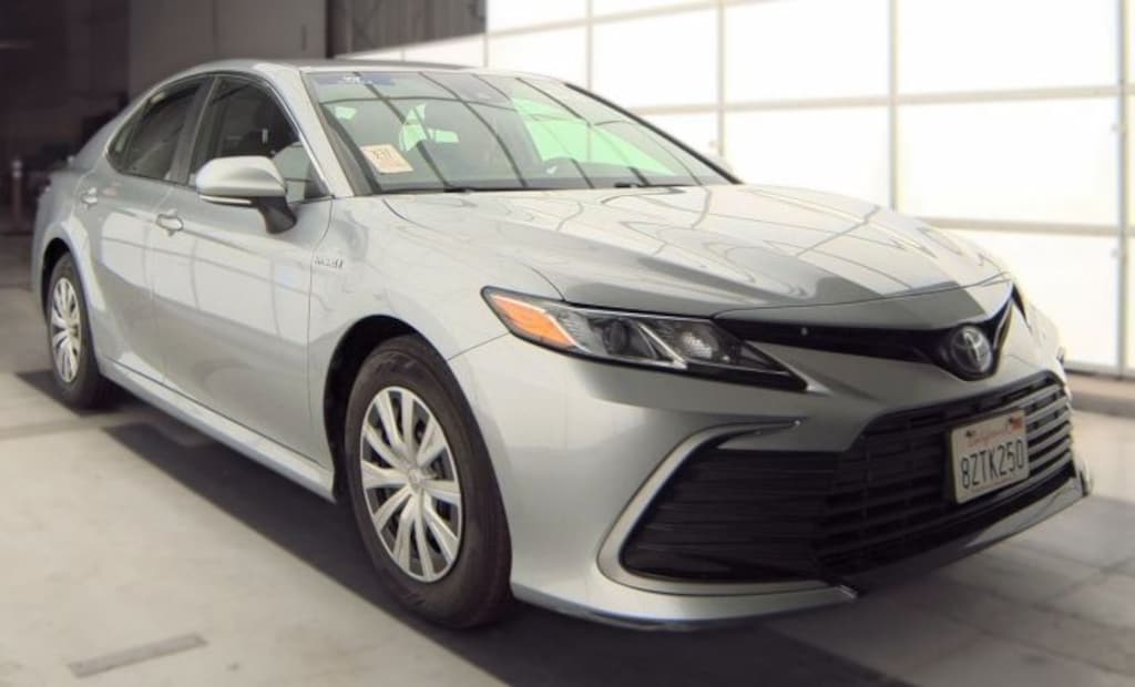 Used 2021 Toyota Camry Hybrid LE Sedan