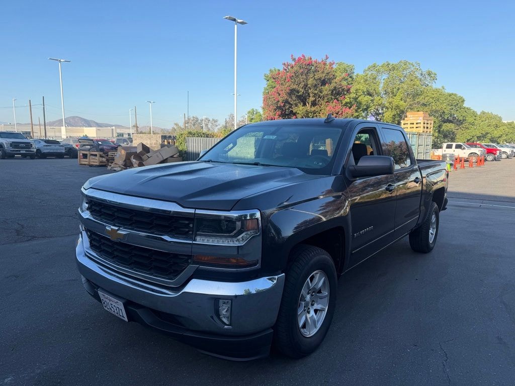Used 2016 Chevrolet Silverado 1500 LT w/1LT Truck Crew Cab