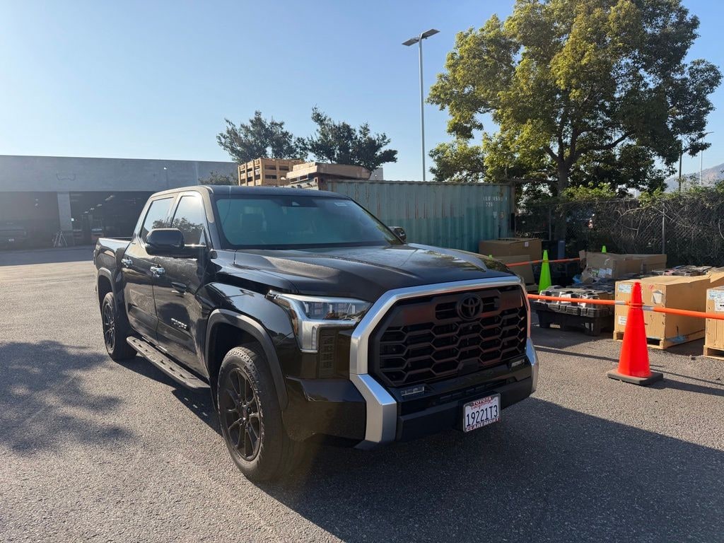 Certified 2023 Toyota Tundra Limited 3.5L V6 Truck CrewMax