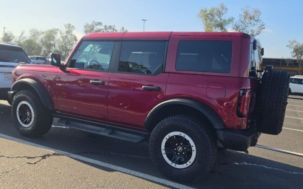 Used 2025 Ford Bronco Badlands SUV