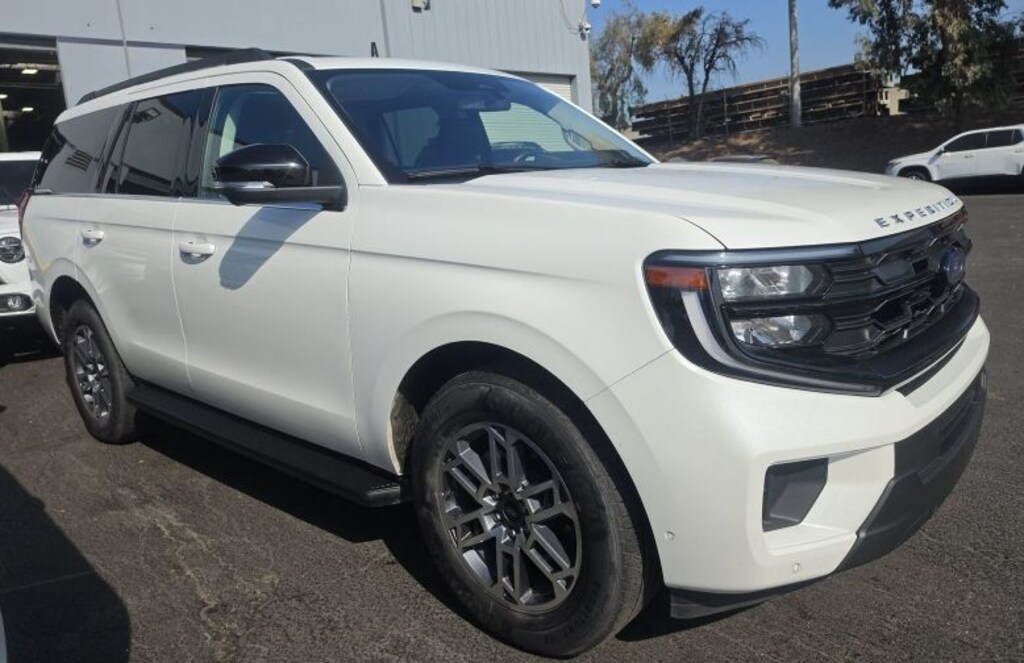 Used 2025 Ford Expedition Active SUV