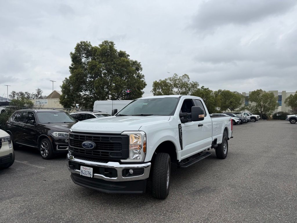 2025 Ford F-350 XL 4x4 SuperCab 8' Box SRW's photo