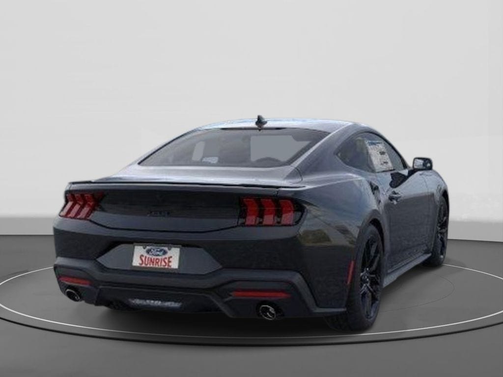 2025 Ford Mustang GT Fastback - Photo 8