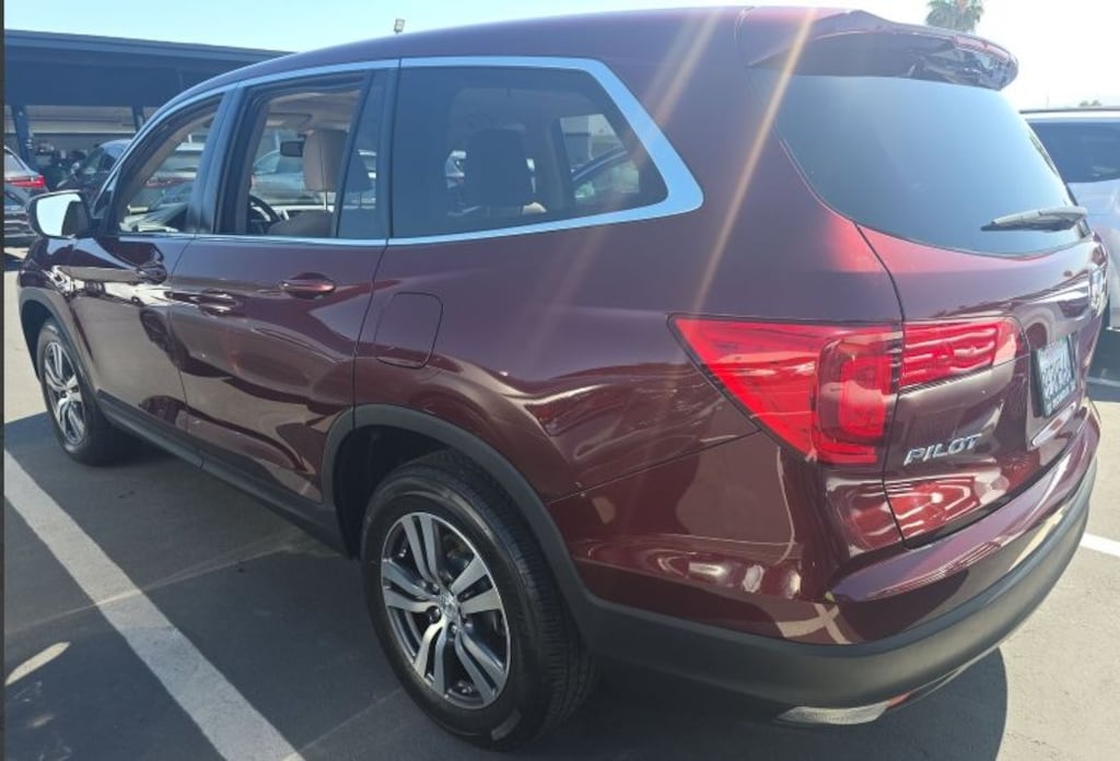 Used 2018 Honda Pilot EX-L FWD SUV