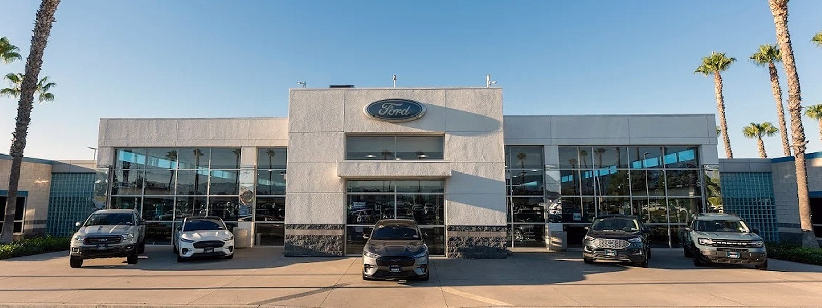 Sunrise Ford Premier Ford Dealer Serving Fontana California USA