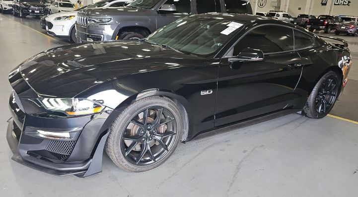 2018 Ford Mustang GT Coupe's photo