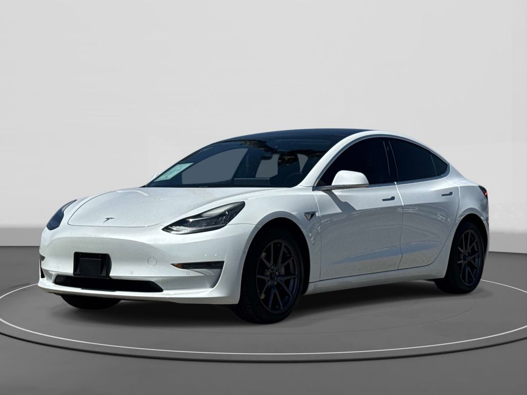 2018 Tesla Model 3 Long Range's photo