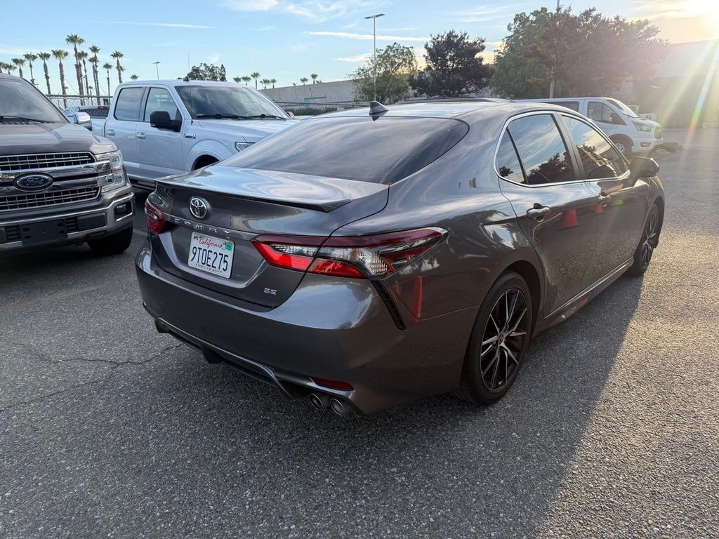 Used 2023 Toyota Camry SE Sedan