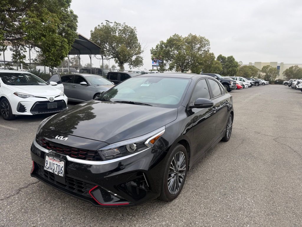2024 Kia Forte GT-Line AT's photo